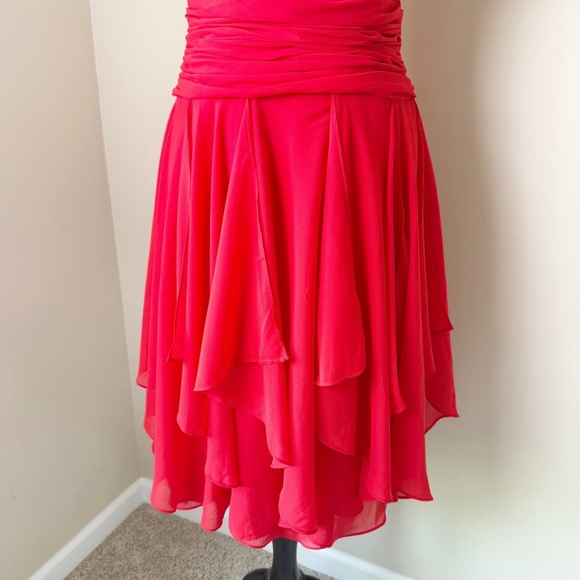 NWT JJs House A-line Halter Chiffon Cocktail Dress With Cascading Ruffles size 6 - Picture 5 of 16